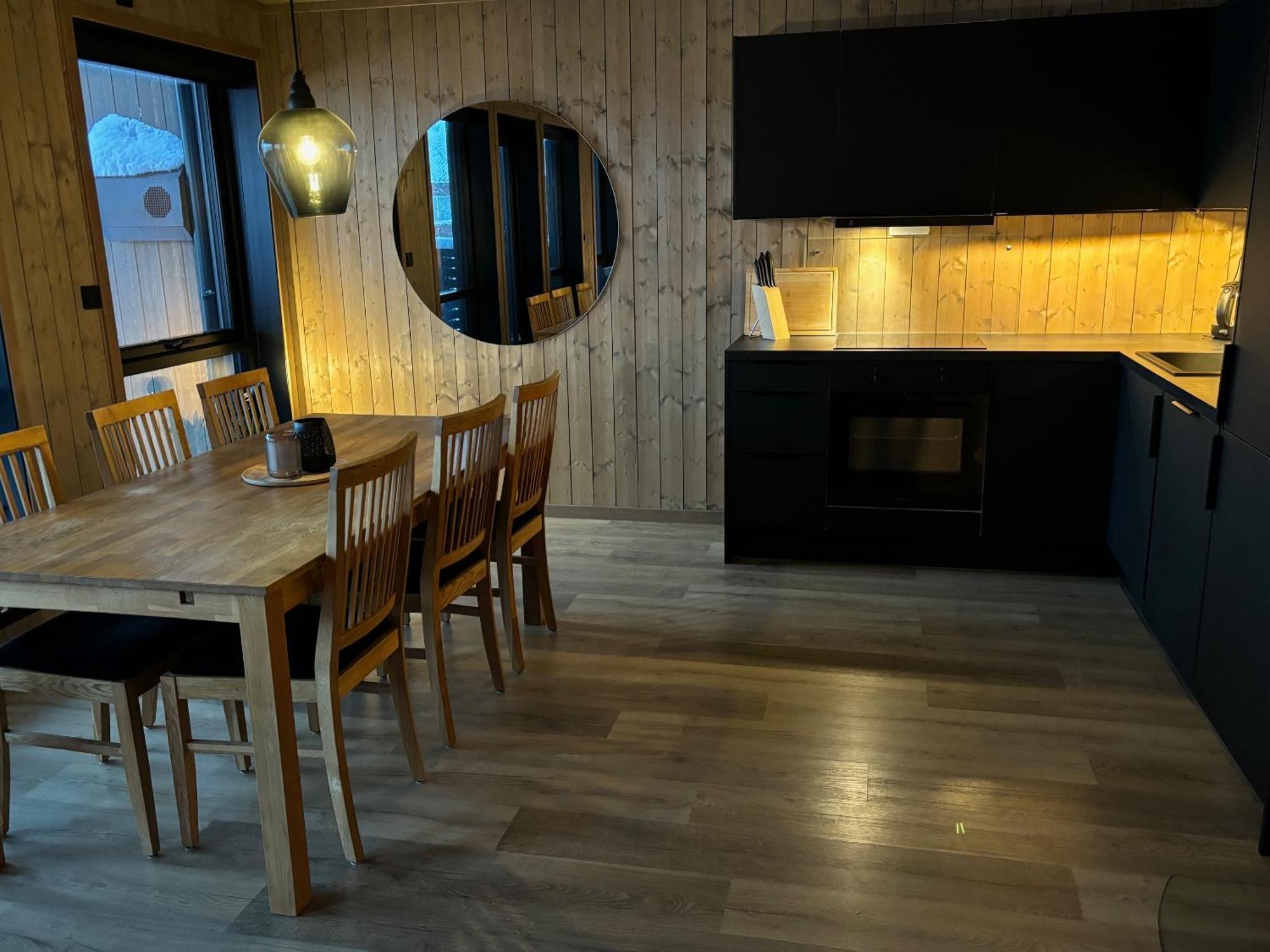 Skaidi Lodge - Modern Cabin Luxury - 6 Beds ハンメルフェスト エクステリア 写真